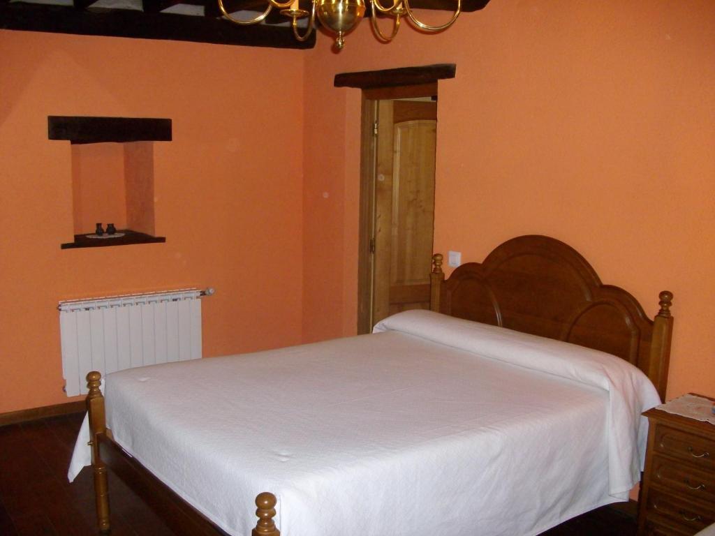 Casa Rural La Torre De Espinama Værelse billede